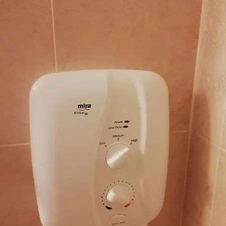 Apartment Creevy Annex - 2 Bedroom Self Catering Accomodation *